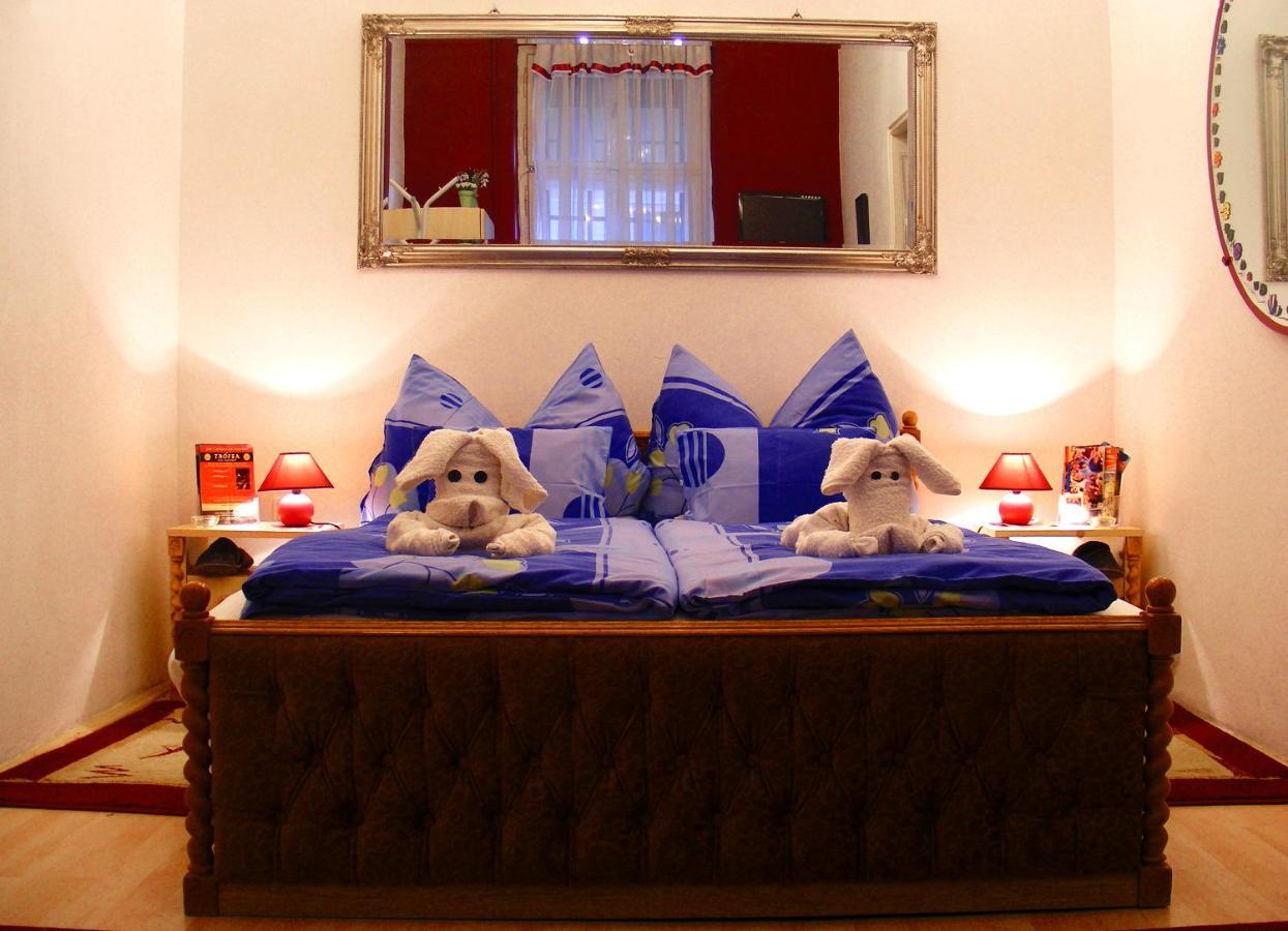 Firstapartments Inn City Center บูดาเปสต์ ภายนอก รูปภาพ